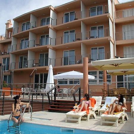 Hotel Tamaris نوفي فينودولسكي المظهر الخارجي الصورة