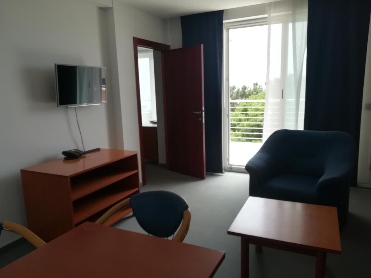 Hotel Tamaris نوفي فينودولسكي المظهر الخارجي الصورة